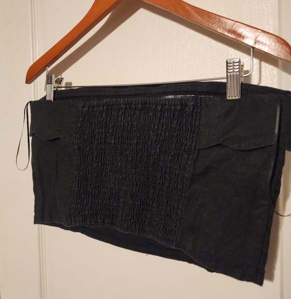 Abercrombie and Fitch Strapless 100% Linen Top. Size L - Picture 3 of 5